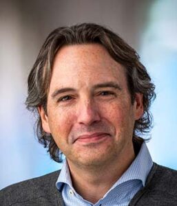 Formal headshot of faculty member McGarry Houghton.