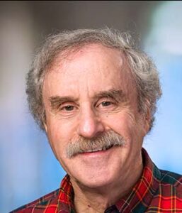 Formal headshot of faculty member Steven Henikoff.
