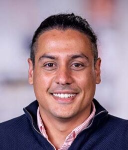 Formal headshot of faculty member Jhimmy Talbot.