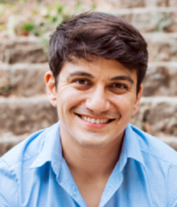 Formal headshot of faculty member Matthew Akamatsu.
