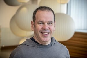 Formal headshot of faculty member Adrian Piliponsky.