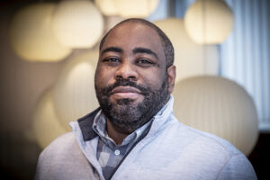 Formal headshot of faculty member Myron Evans.